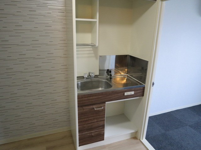 川西エンビィハイツ キッチン