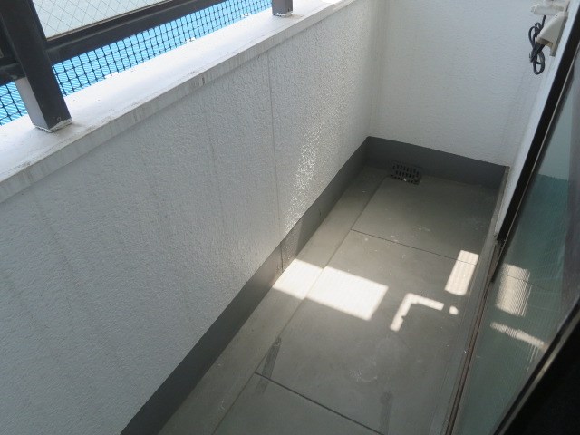 川西エンビィハイツ ベランダ