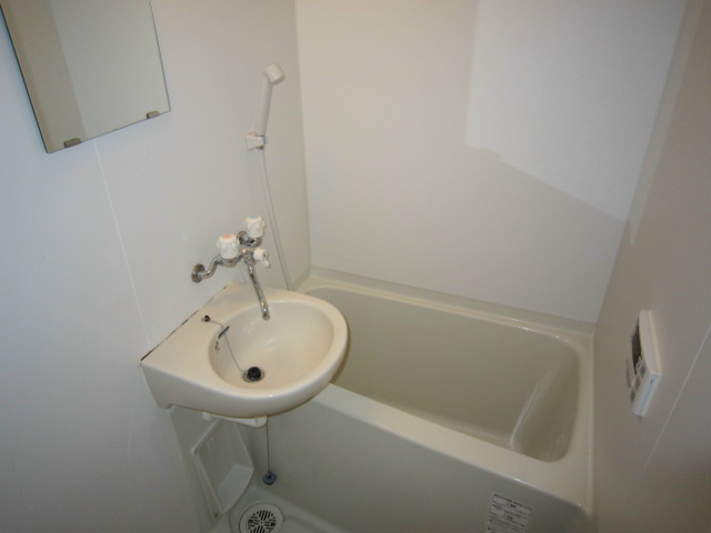 ロイヤル高槻 風呂画像