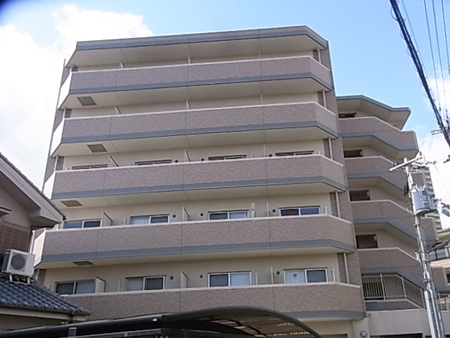 I's SQUARE　(アイズスクエア) 外観