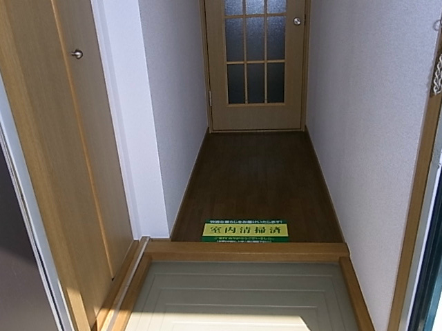 エステートピア吉田 玄関