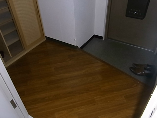 エクセル立川 玄関