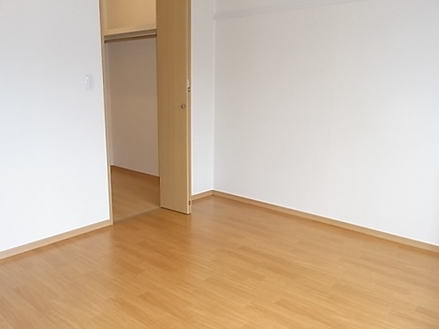 エクセラン別所 ベッドルーム