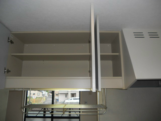 フジハイムＢ 収納