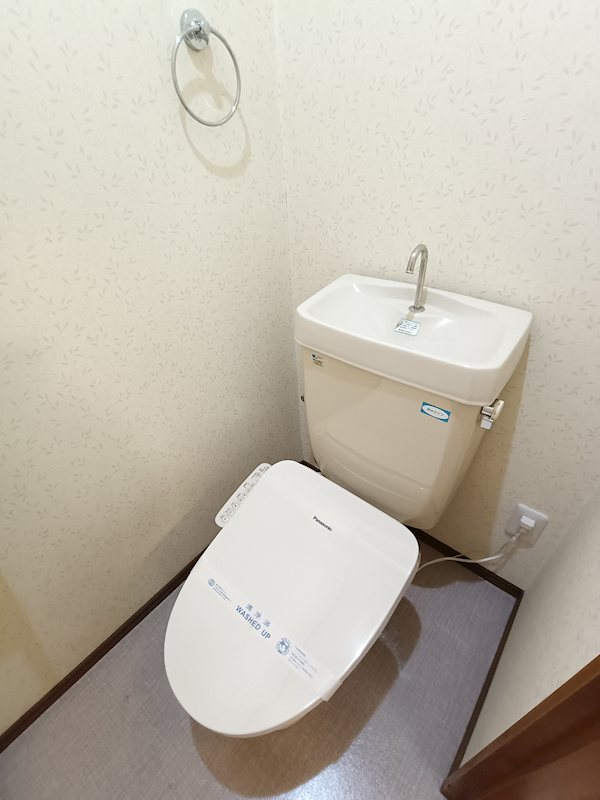 サンハイツ トイレ