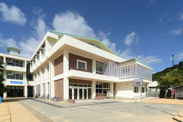 フォレストハイツA 小学校