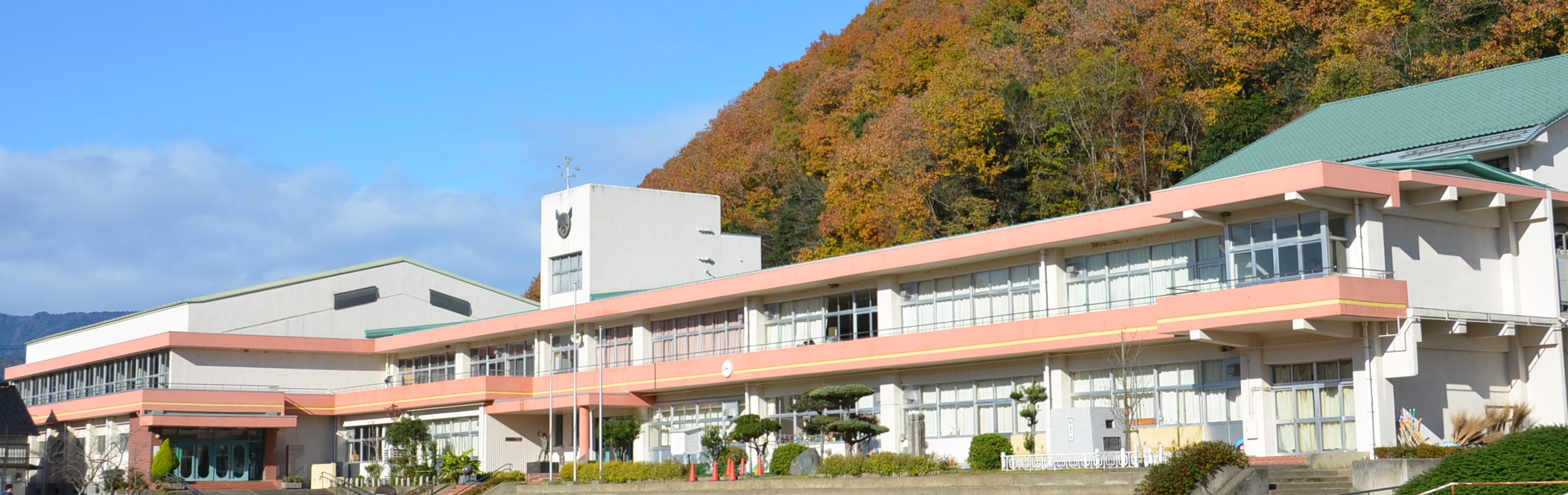 梅花ハイツ 小学校