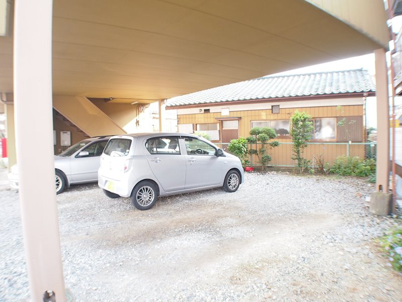 福田ハイツ 駐車場