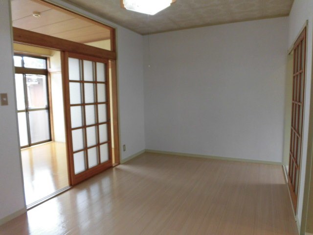 サンハウス 内装