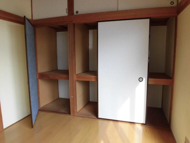 サンハウス 収納