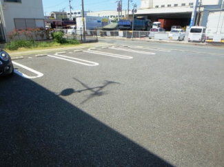 デスパシオプリッサ 駐車場