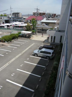 パストラル高柳 駐車場