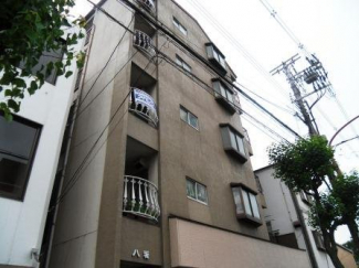 ロイヤルライフ八坂 外観