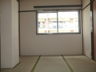 大日松原マンション ベッドルーム