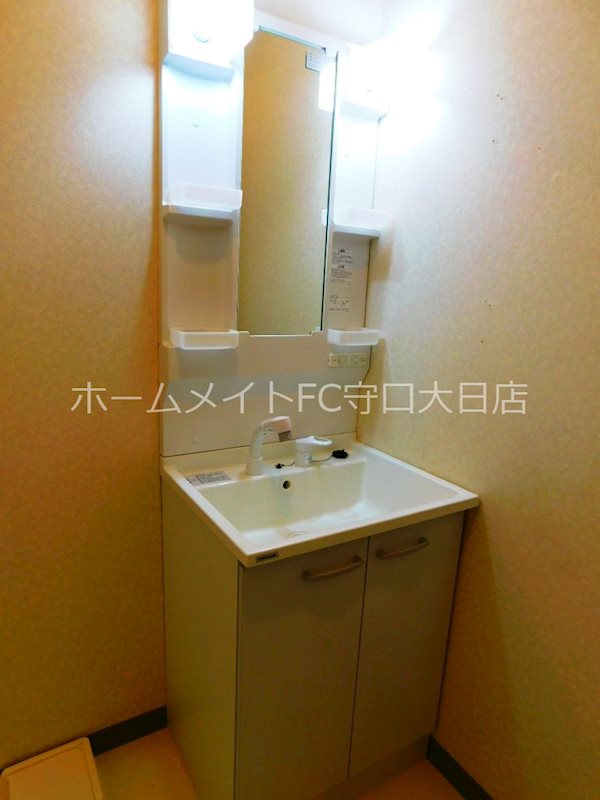 奈良本マンション 洗面所