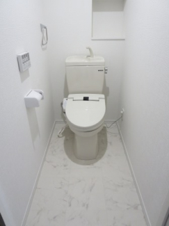 ノーヴァ寝屋川 トイレ