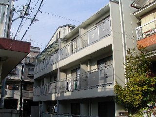 プレジール香里園 エントランス