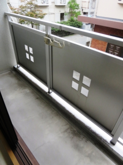 プレジール香里園 ベランダ