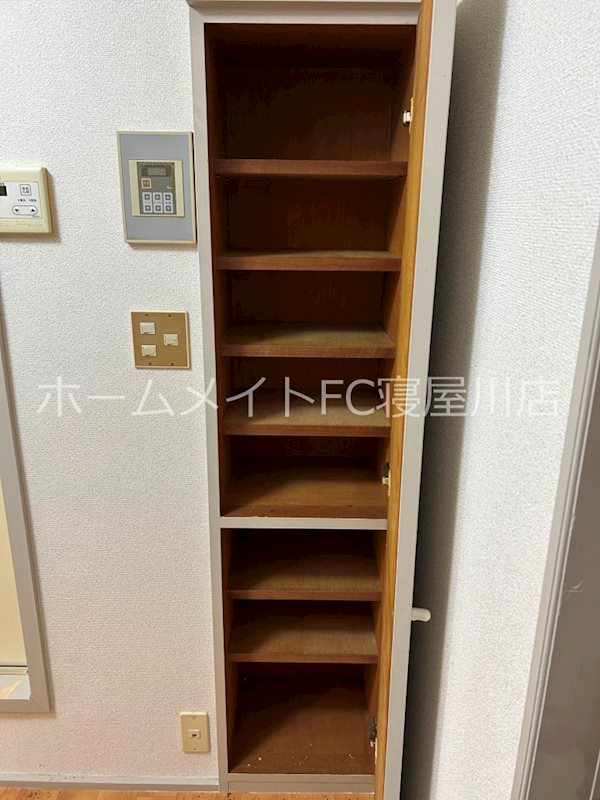 シャトー八坂 収納