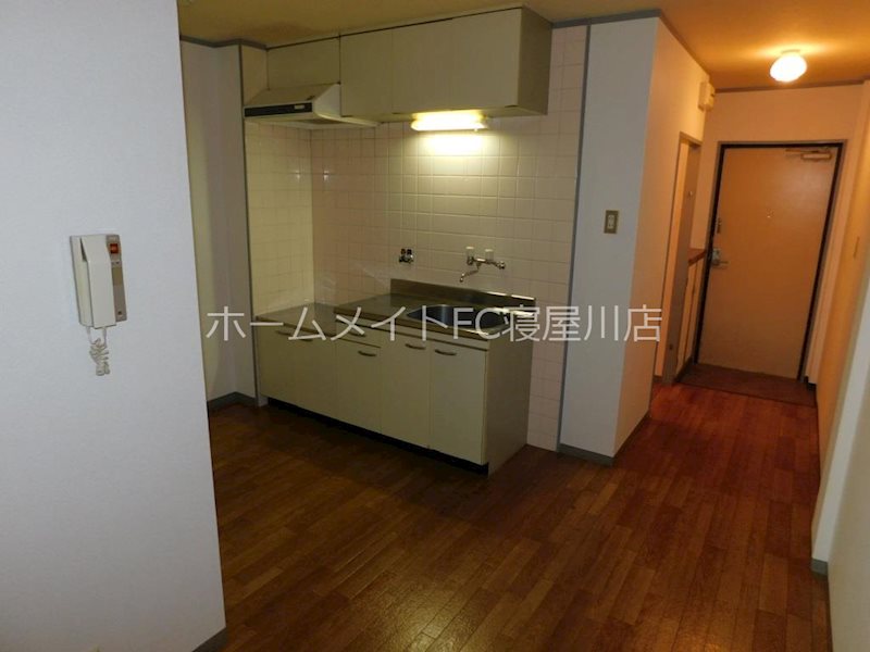 プレアール寝屋川緑町 リビング