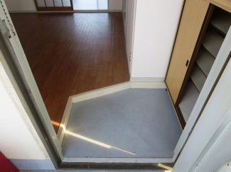 第１カトレアハイツ寝屋川 玄関