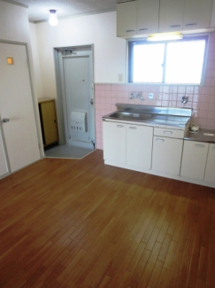 第１カトレアハイツ寝屋川 リビング