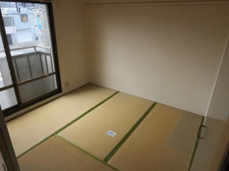 石橋ハイツA棟 ベッドルーム