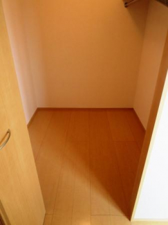 グランドゥール畷 収納