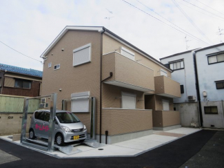 ラ・フォート 駐車場