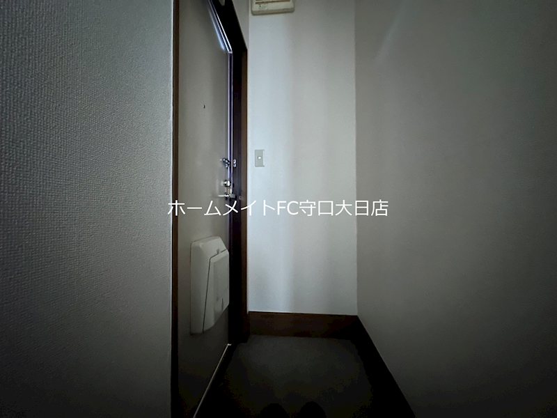 川島第9ビル 玄関