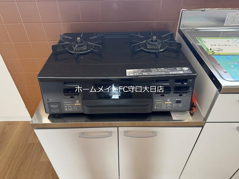 オスカー藤田 キッチン