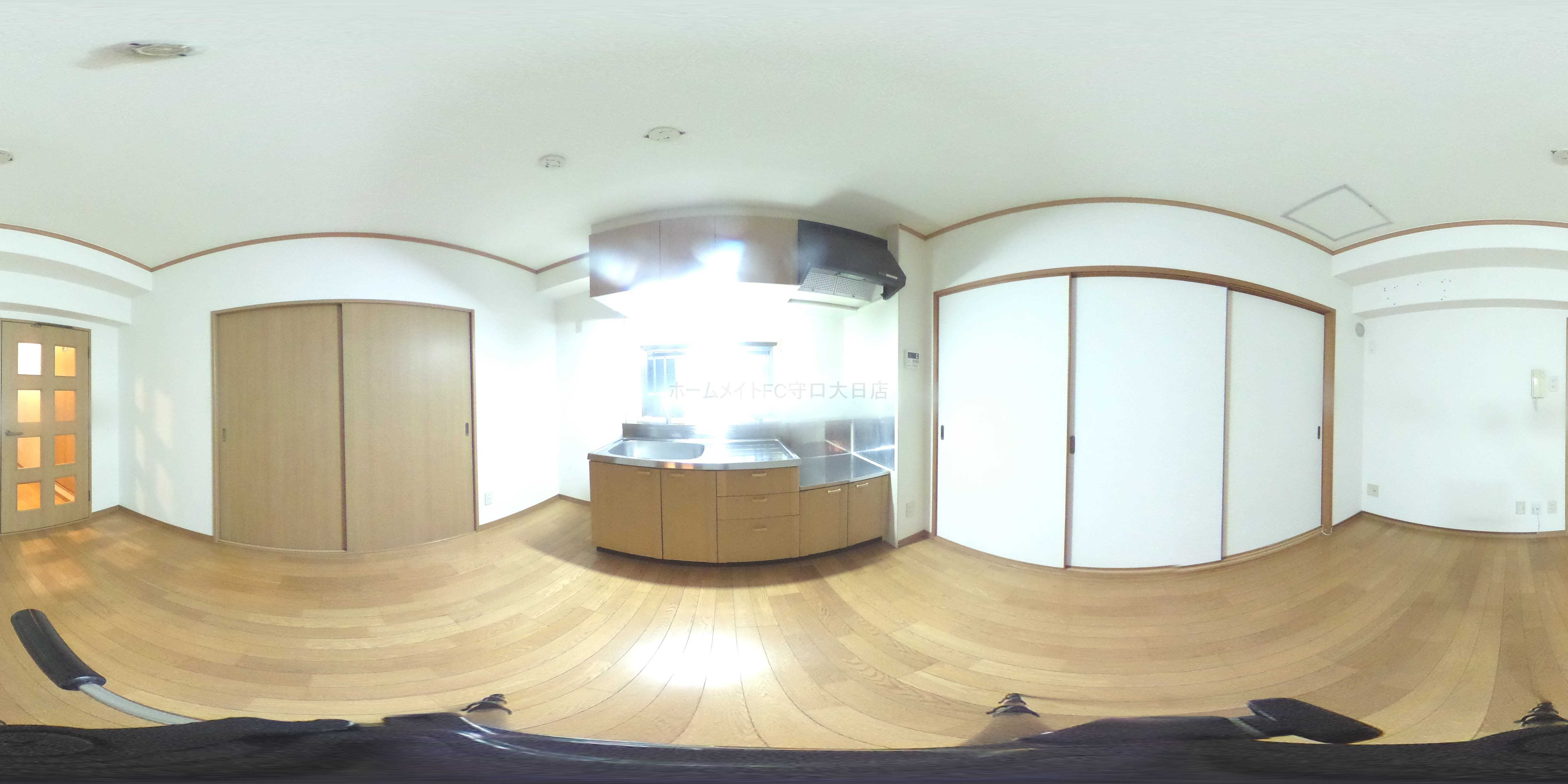 新橋ハーバー リビング
