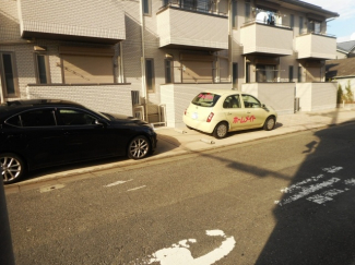 アヴェニュー暁町 駐車場