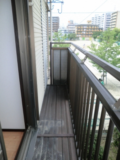 アーバン岩井 ベランダ