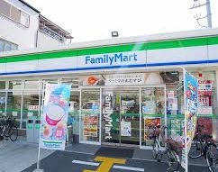 シャーメゾン7番館 コンビニ