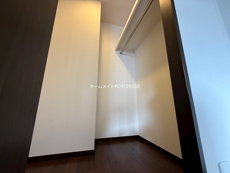 アザレア 収納
