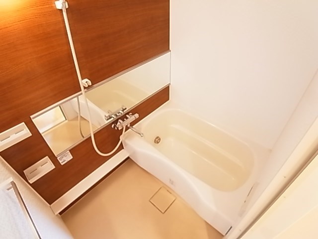 ロジェ 風呂画像