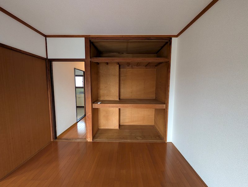 白石アパート 収納