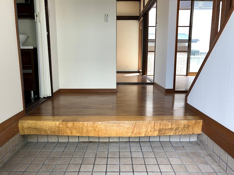 森４丁目戸建 玄関