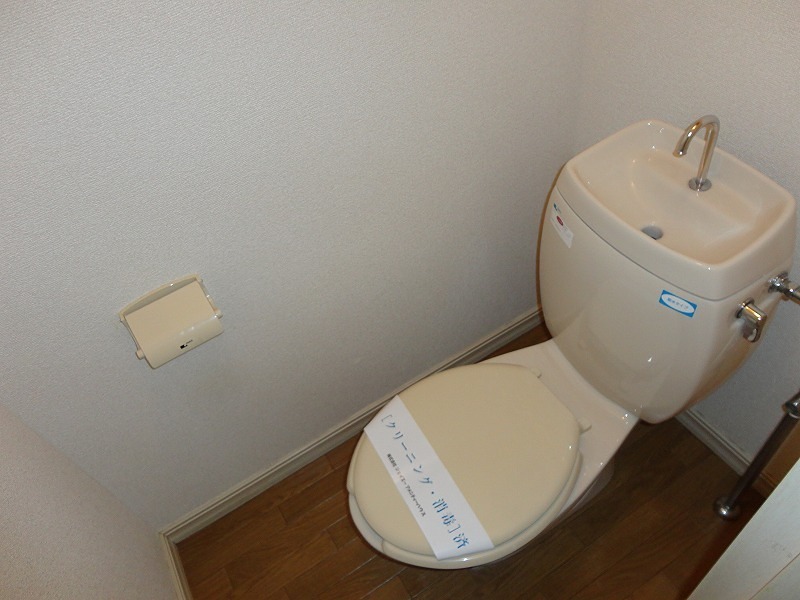 ファミールＫ トイレ