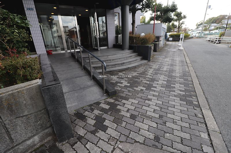 コスモ守山5番館 その他8