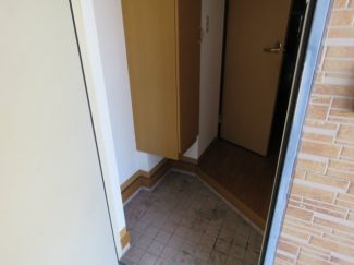 シダーコンフォール壱番館 玄関