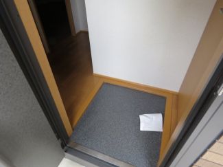 コンフォールⅡ 玄関