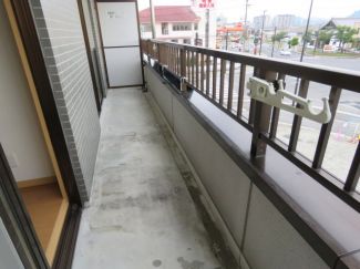 ファミール守山 ベランダ