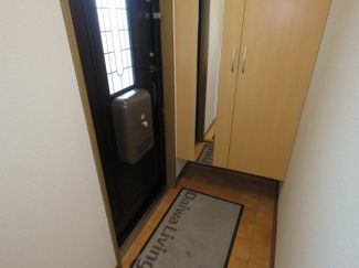 サニーフィールドⅡ 玄関