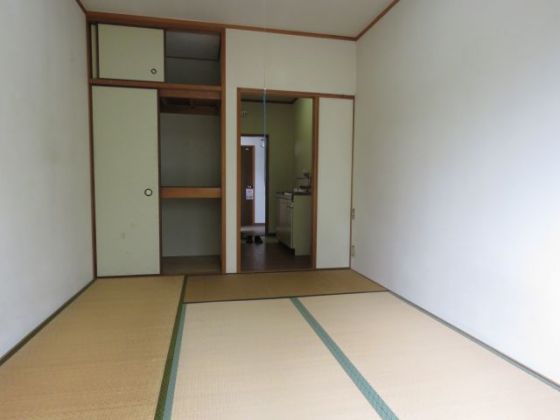 ハイツ苅原 ベッドルーム