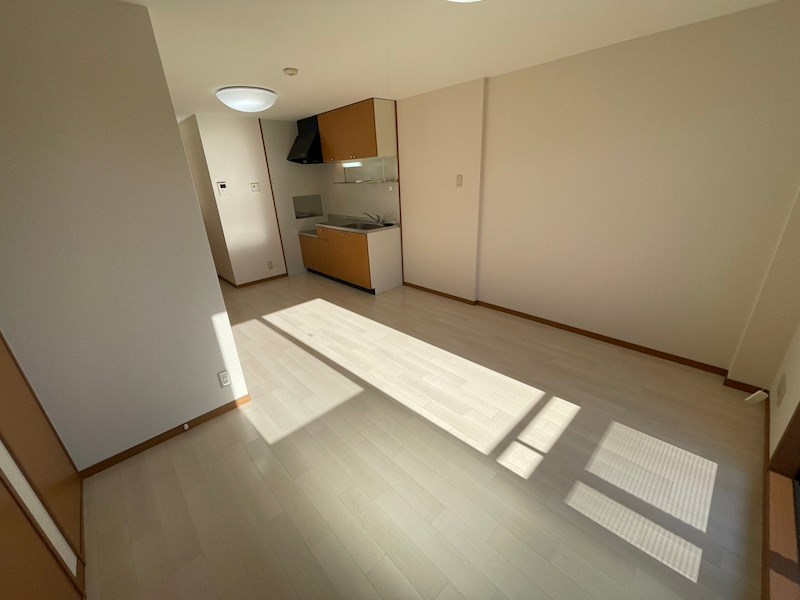 サンライズ大宝 リビング