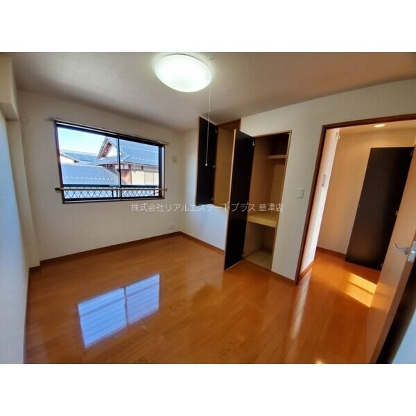 ニューホームズⅡ ベッドルーム