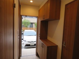 守山４丁目戸建 玄関