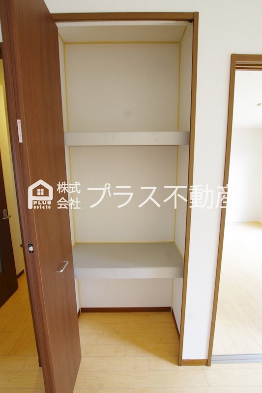 ディアス茶屋の原　B棟 収納